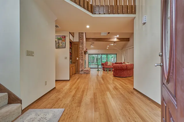 $849,000 | 23 Indian Clover Drive, The Woodlands, TX 77381