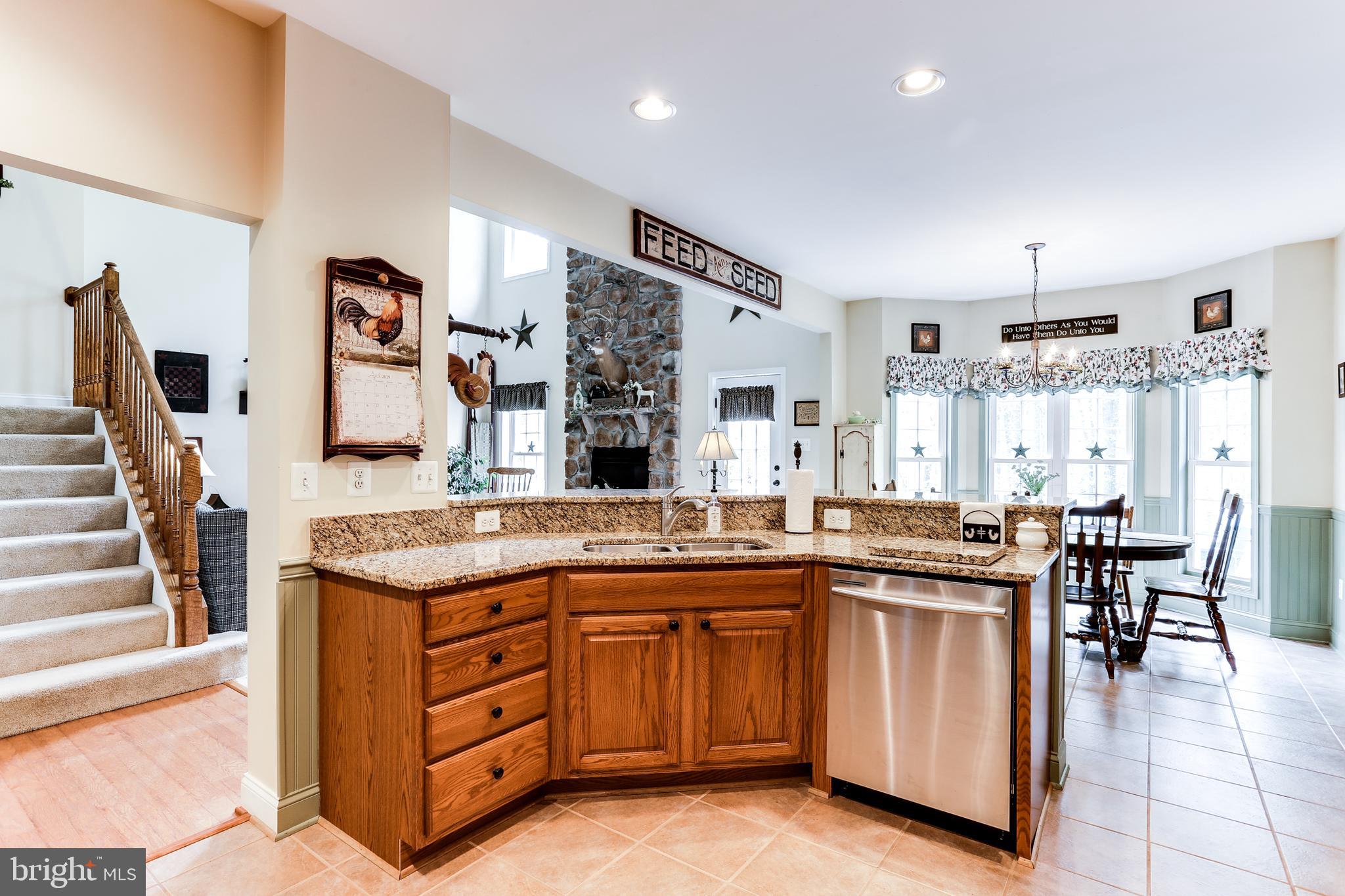 2567 Ebbvale Road Manchester, MD 21102 - Photo 11 of 50 Gourmet Kitchen w/ New Stainless Appl & Granite