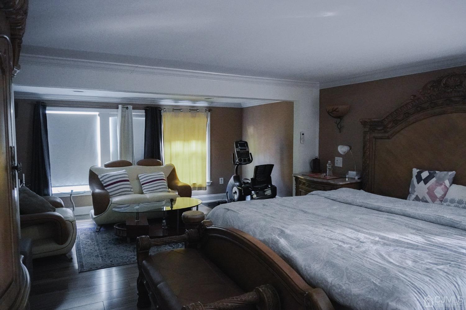 140 Meredith Road Colonia, NJ 07067 - Photo 18 of 30 a bedroom with two beds and a chair