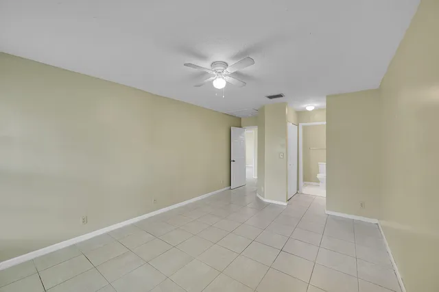 $3,400 | 901 10th Street, West Palm Beach, FL 33401