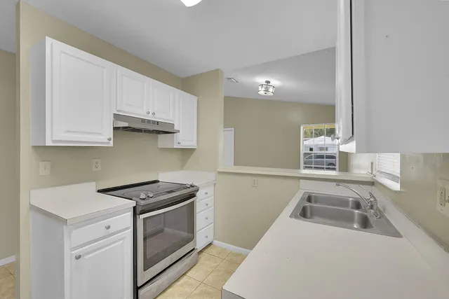 $3,400 | 901 10th Street, West Palm Beach, FL 33401