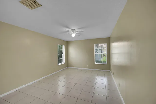$3,400 | 901 10th Street, West Palm Beach, FL 33401