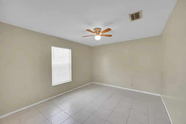 $3,400 | 901 10th Street, West Palm Beach, FL 33401