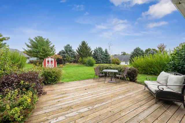 $295,000 | 465 Fox Lane, Walworth, WI 53184