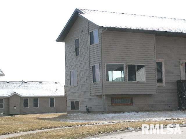 4505 Ruehmann Court Davenport, IA 52806 - Photo 1 of 9 Gallery Image 1