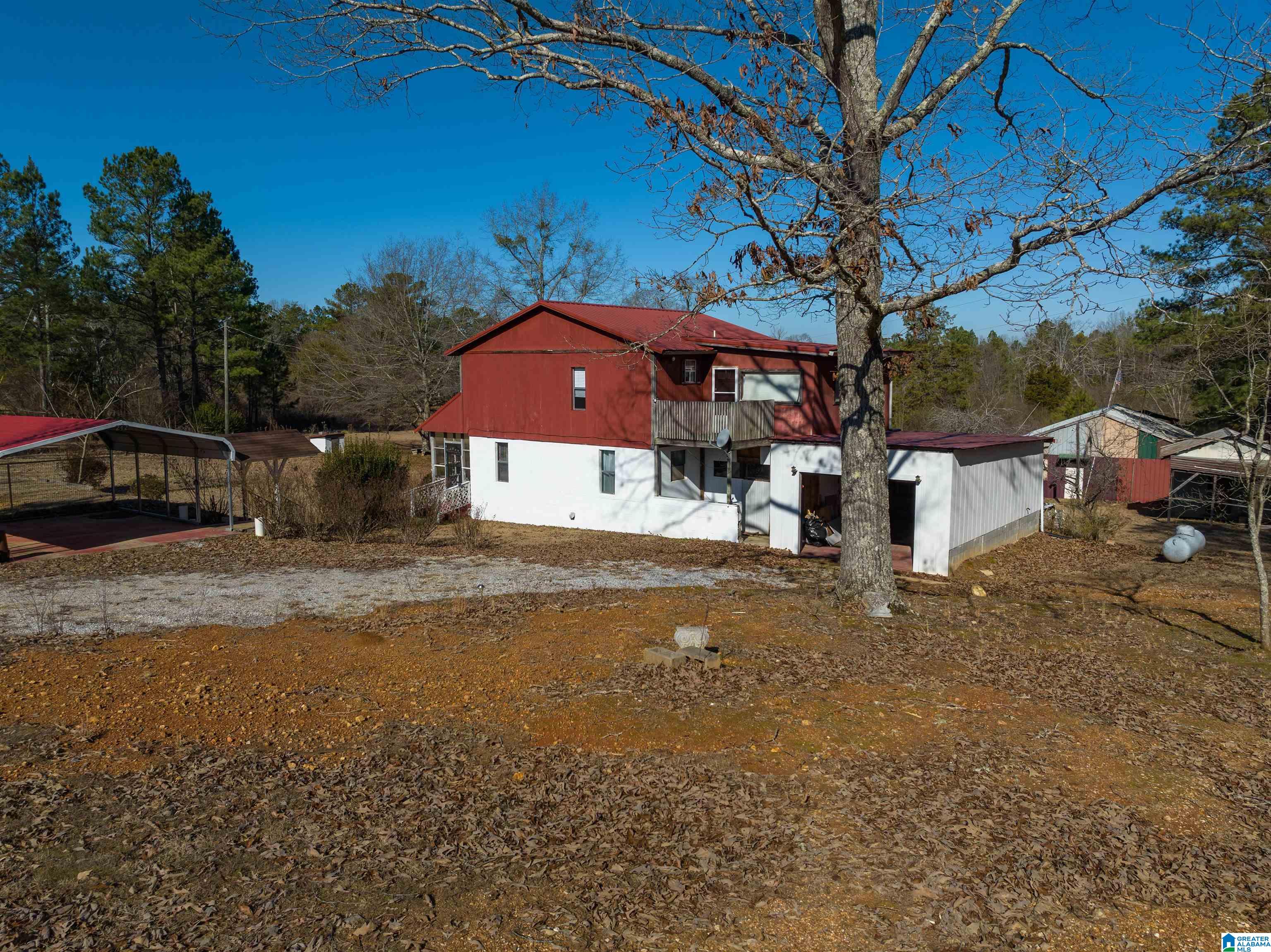 242 Strong Road Talladega, AL 35160 - Photo 9 of 51