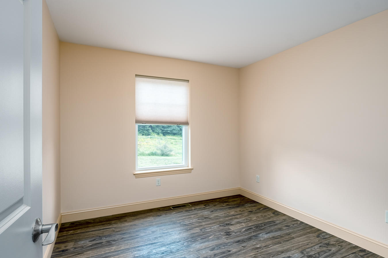 72 Sullivan Street Berwick, ME 03901 - Photo 15 of 26 Second Bedroom