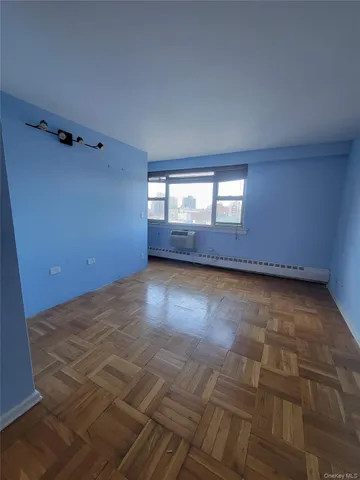 wooden floor in a room