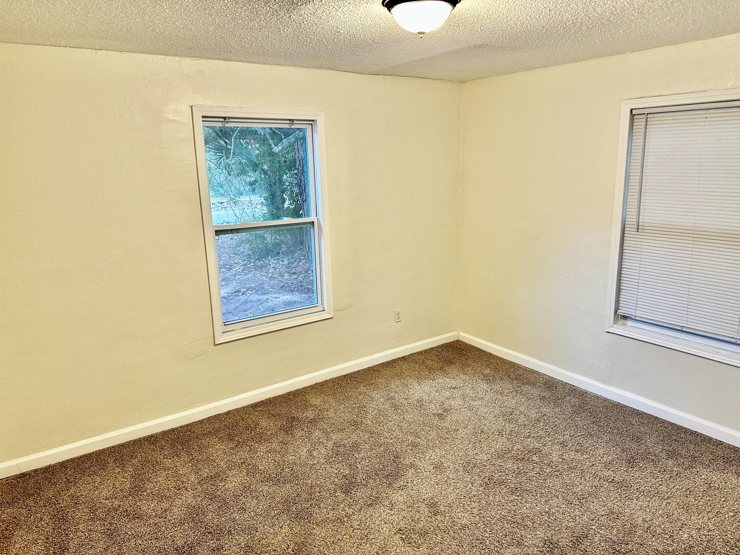 6 Ferry Road Northeast Fort Walton Beach, FL 32548 - Photo 10 of 19 IMG_2609