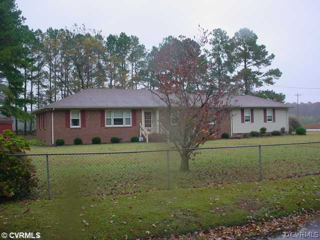 8576 Old Myrtle Road Suffolk, VA 23434 - Photo 3 of 23 Exterior Front