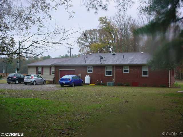 8576 Old Myrtle Road Suffolk, VA 23434 - Photo 4 of 23 Exterior Back