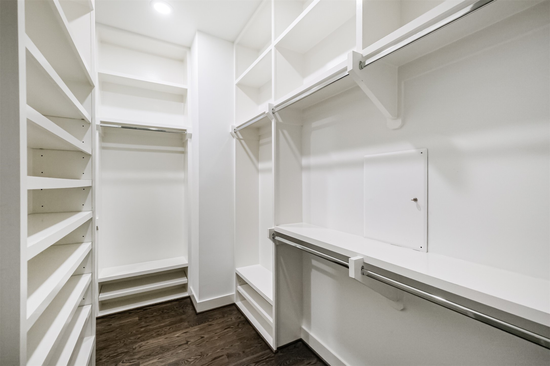 1157 West 18th Street Houston, TX 77008 - Photo 31 of 41 a view of an empty walk in closet