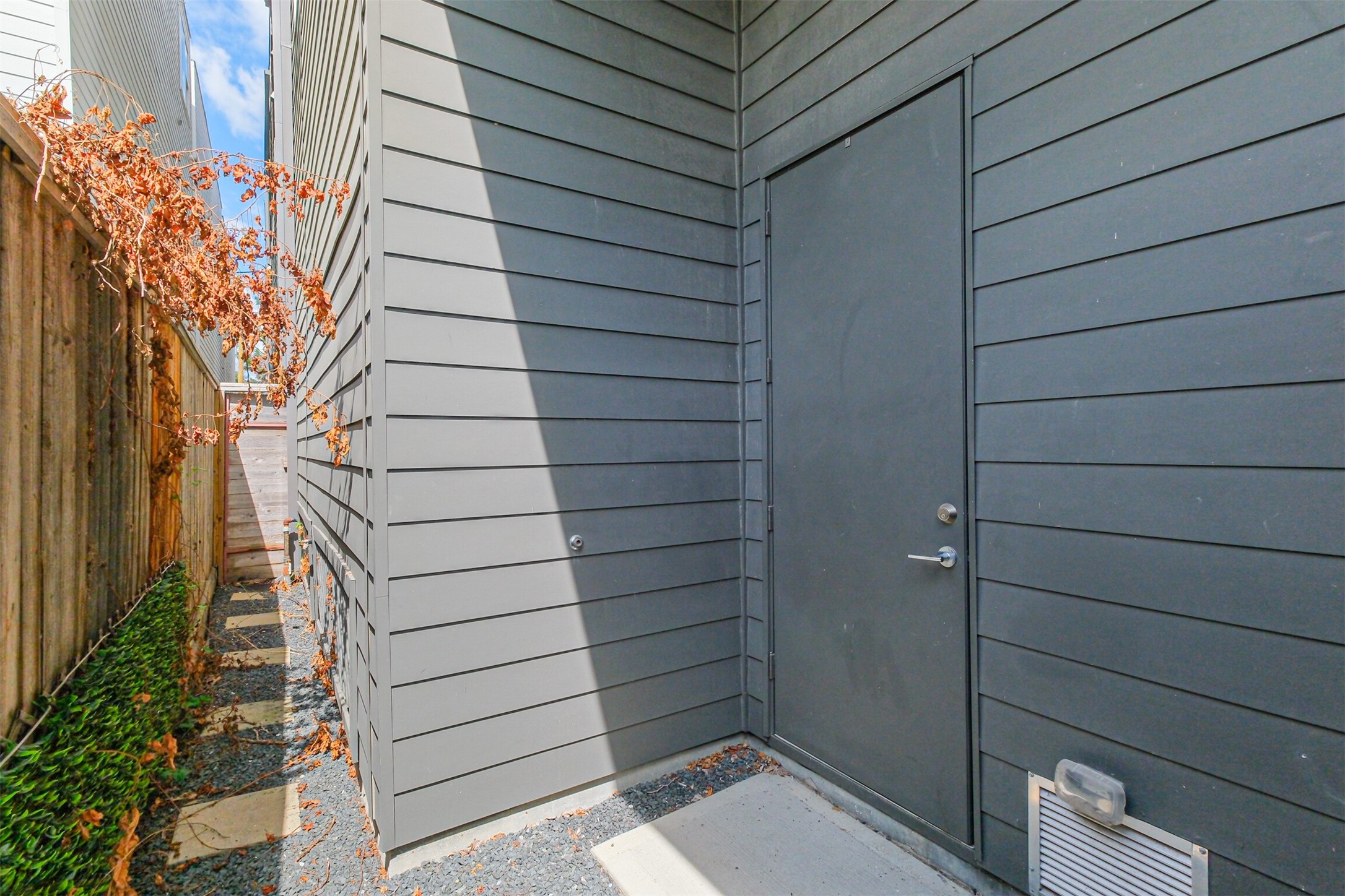 1157 West 18th Street Houston, TX 77008 - Photo 37 of 41