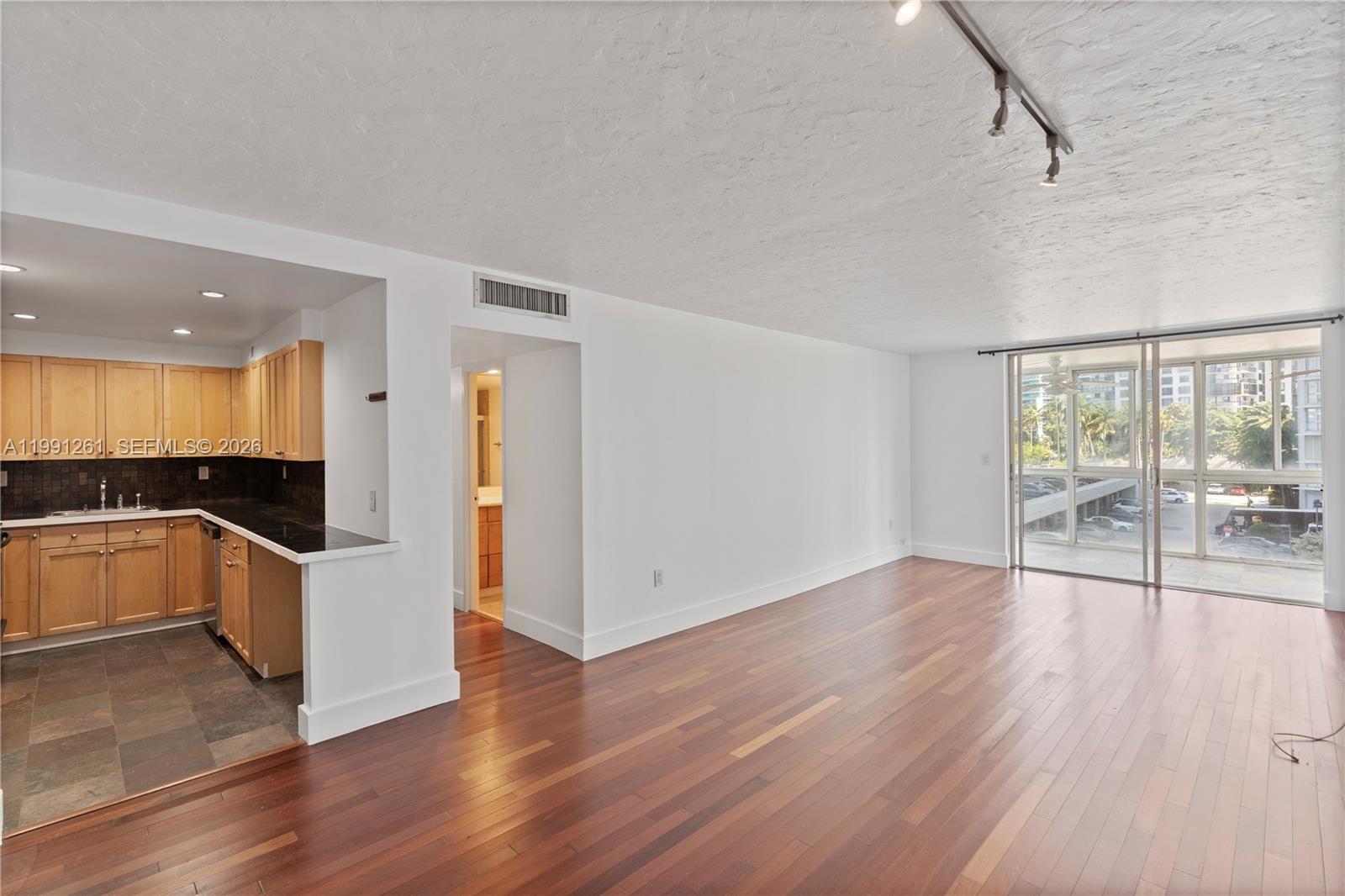 145 Southeast 25th Road, Unit 404 Miami, FL 33129 - Photo 2 of 23