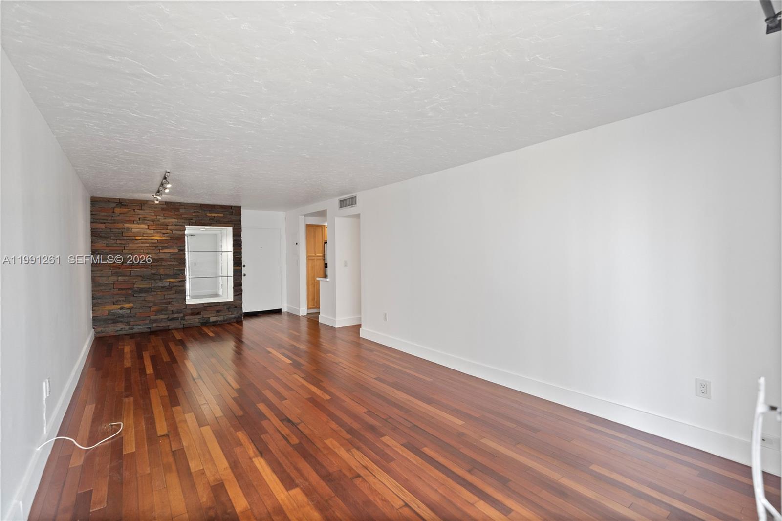 145 Southeast 25th Road, Unit 404 Miami, FL 33129 - Photo 6 of 23