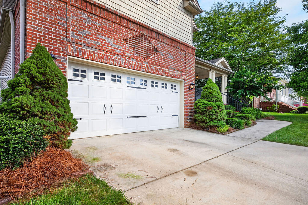 7162 Houser Ridge Lane Hixson, TN 37343 - Photo 10 of 59 Houser Ridge