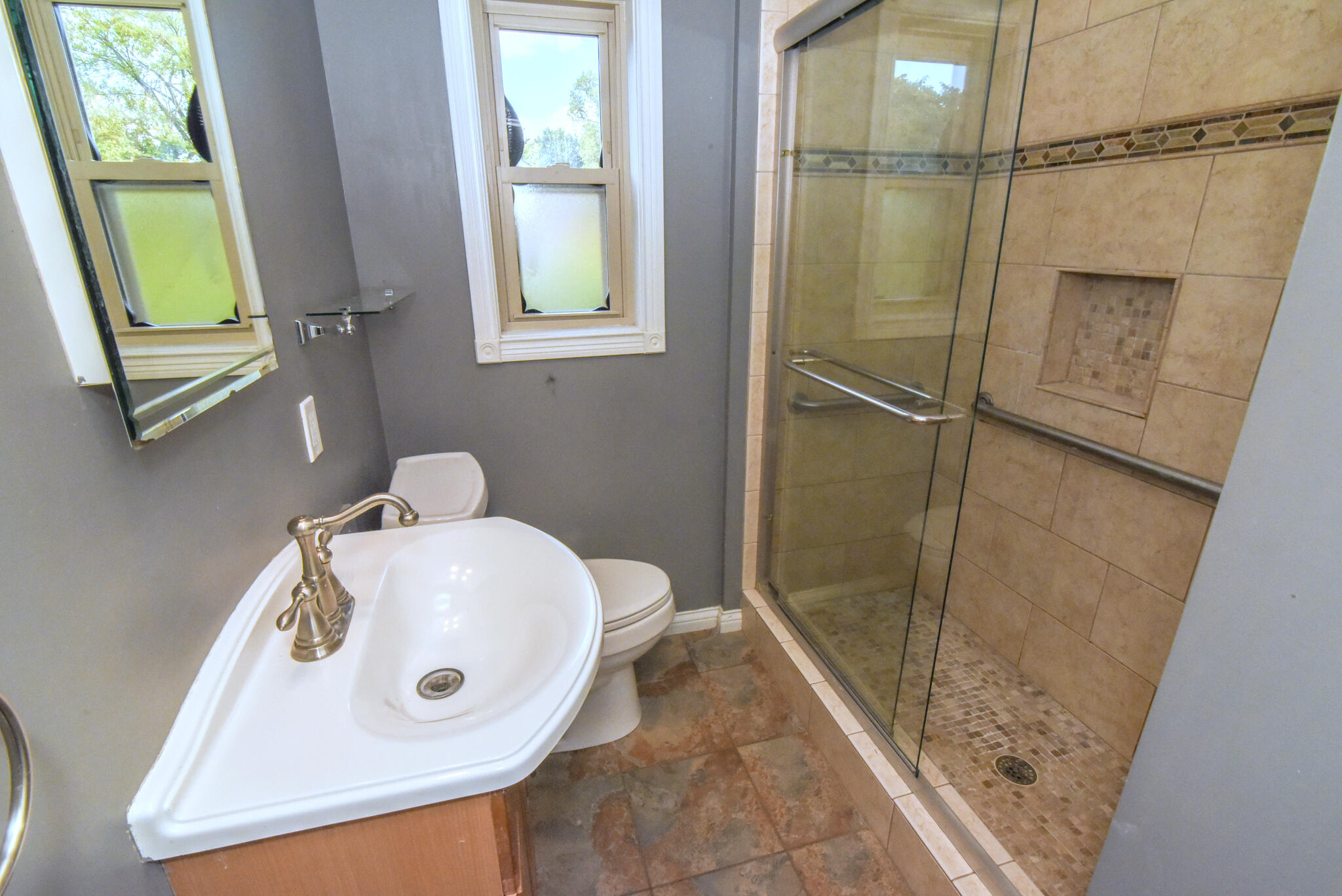 106 Lyndale Road Edgewood, KY 41017 - Photo 13 of 39 Gallery Image 13