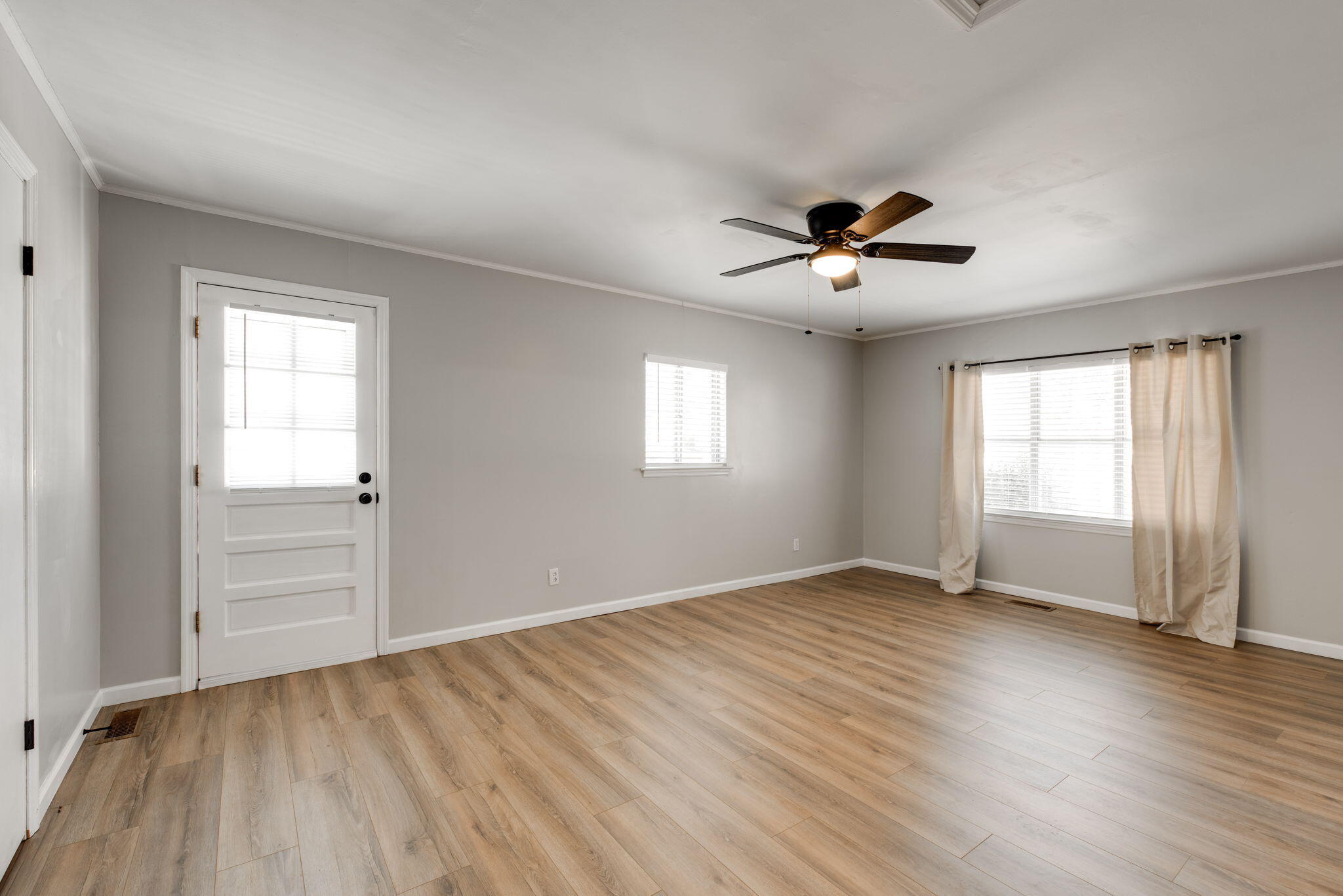 8108 Dudley Road Chattanooga, TN 37421 - Photo 15 of 31 25-web-or-mls-DSC_7805
