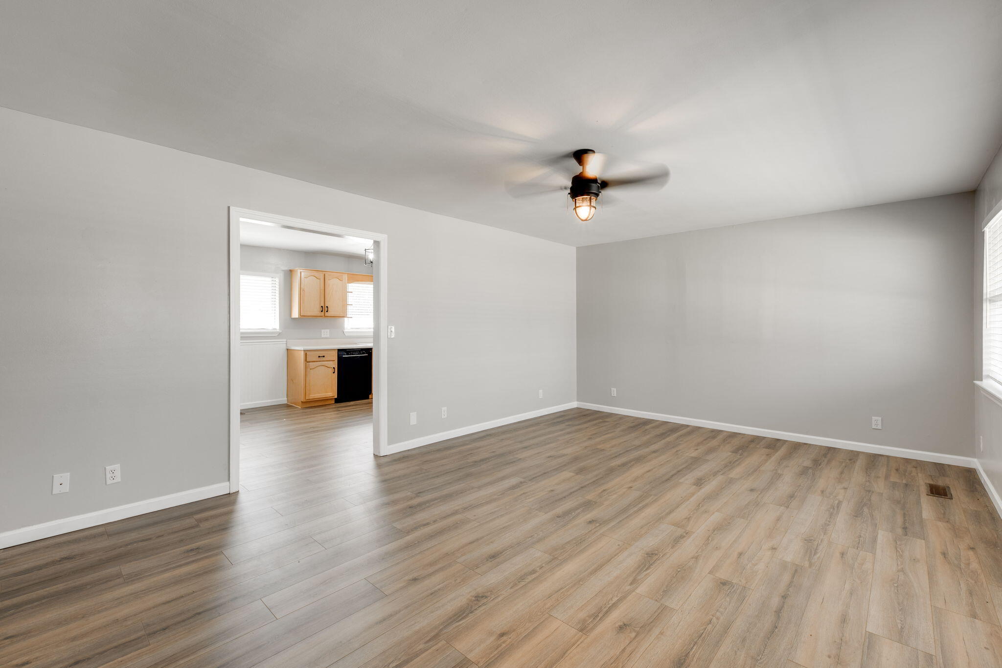 8108 Dudley Road Chattanooga, TN 37421 - Photo 6 of 31 19-web-or-mls-DSC_7787