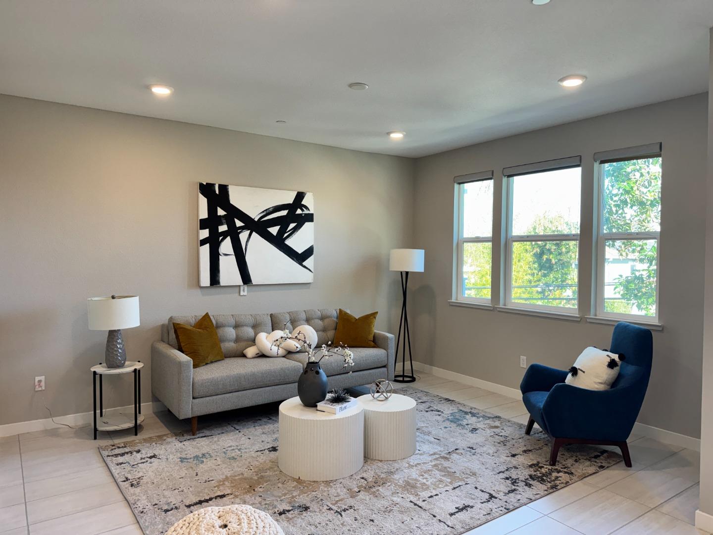 31 Tidal Way San Mateo, CA 94401 - Photo 12 of 29