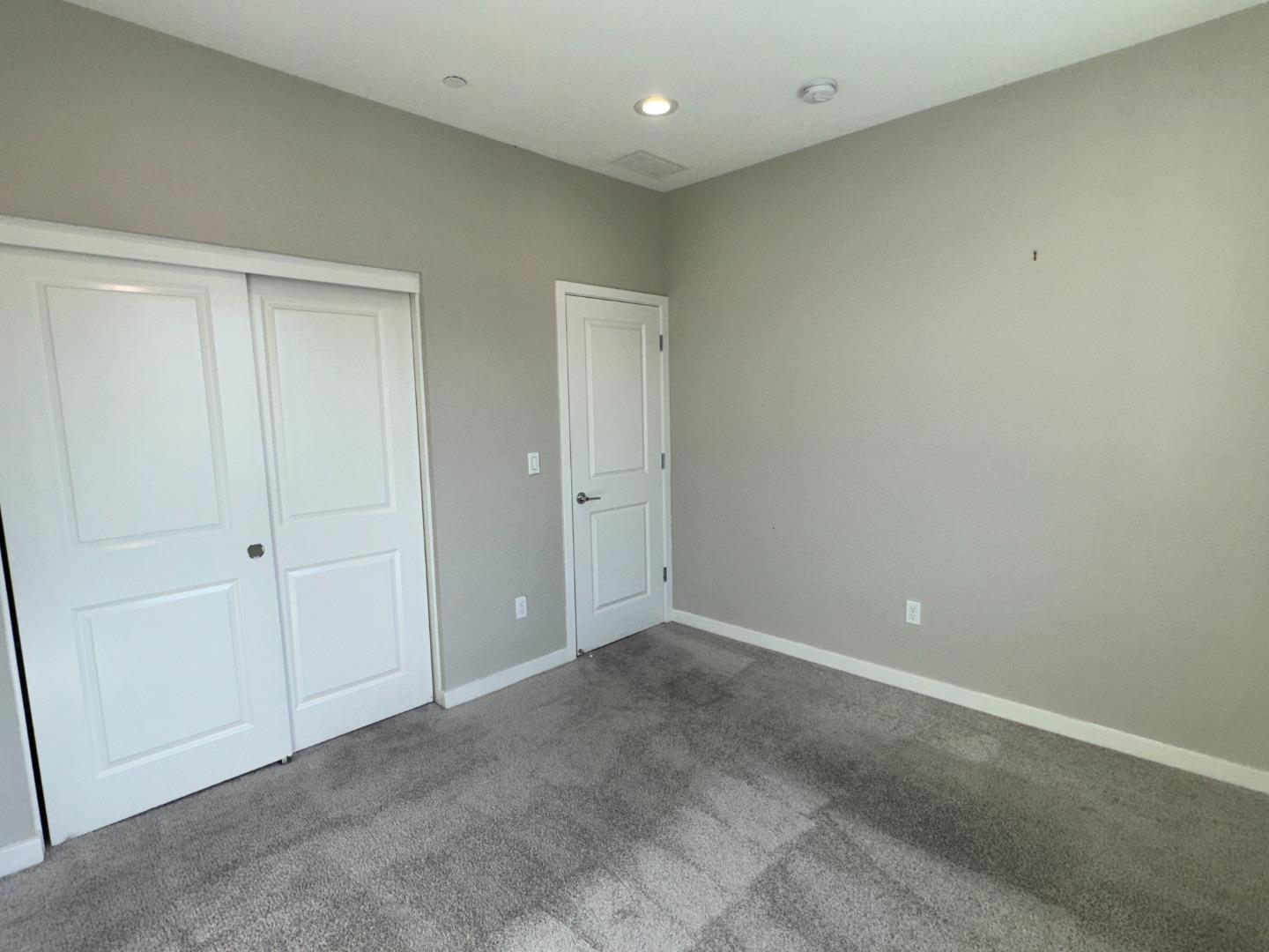 31 Tidal Way San Mateo, CA 94401 - Photo 22 of 29