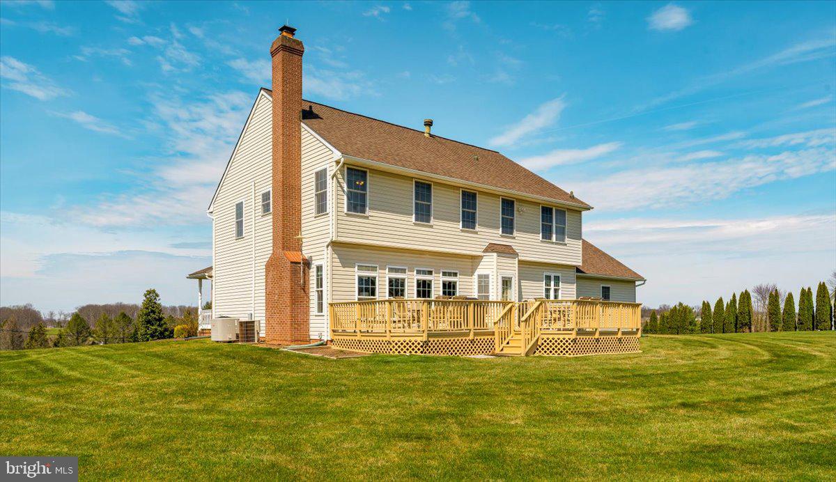 6135 Cabbage Spring Road Mount Airy, MD 21771 - Photo 12 of 71