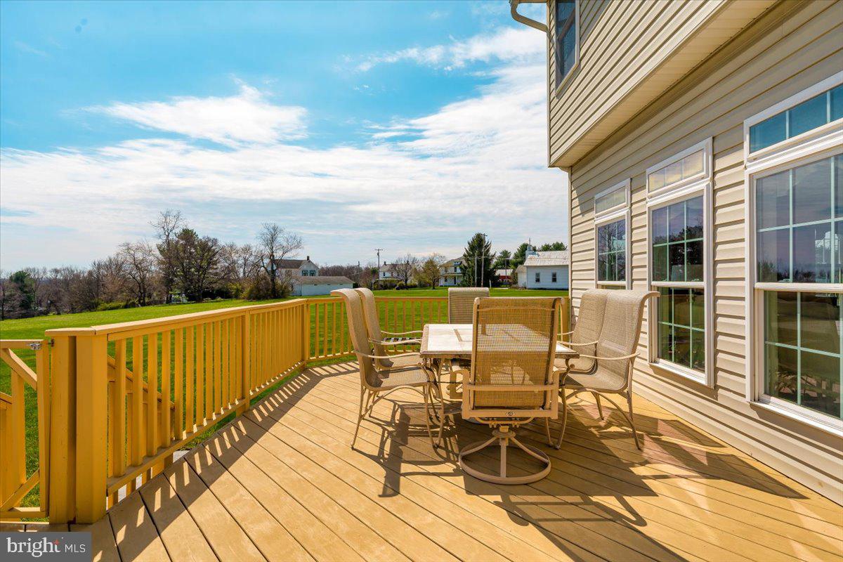 6135 Cabbage Spring Road Mount Airy, MD 21771 - Photo 17 of 71