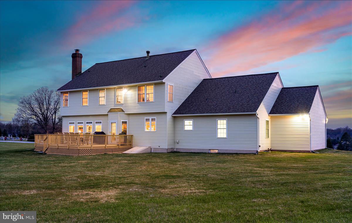 6135 Cabbage Spring Road Mount Airy, MD 21771 - Photo 5 of 71