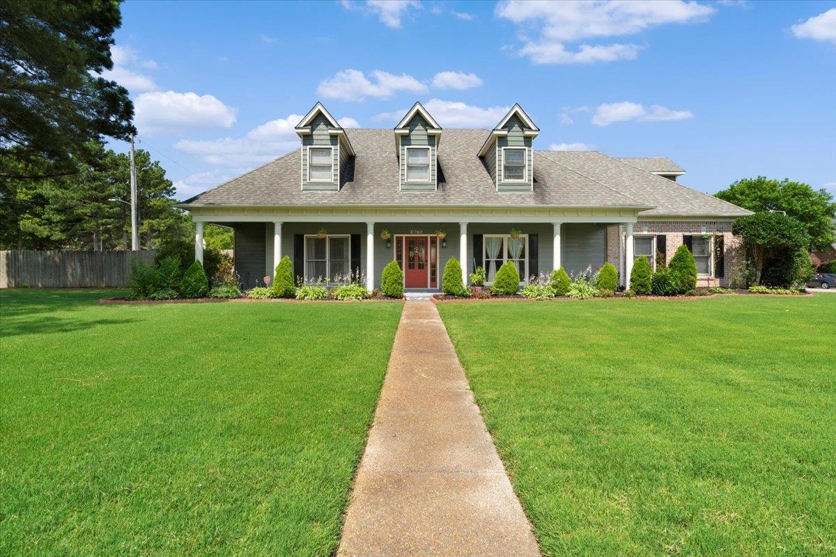 1675 John Ridge Drive Collierville, TN 38017 - Photo 1 of 39 Welcome Home!
