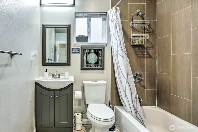 $1,495,000 | 1934 Northeast Northgate Way, Seattle, WA 98125