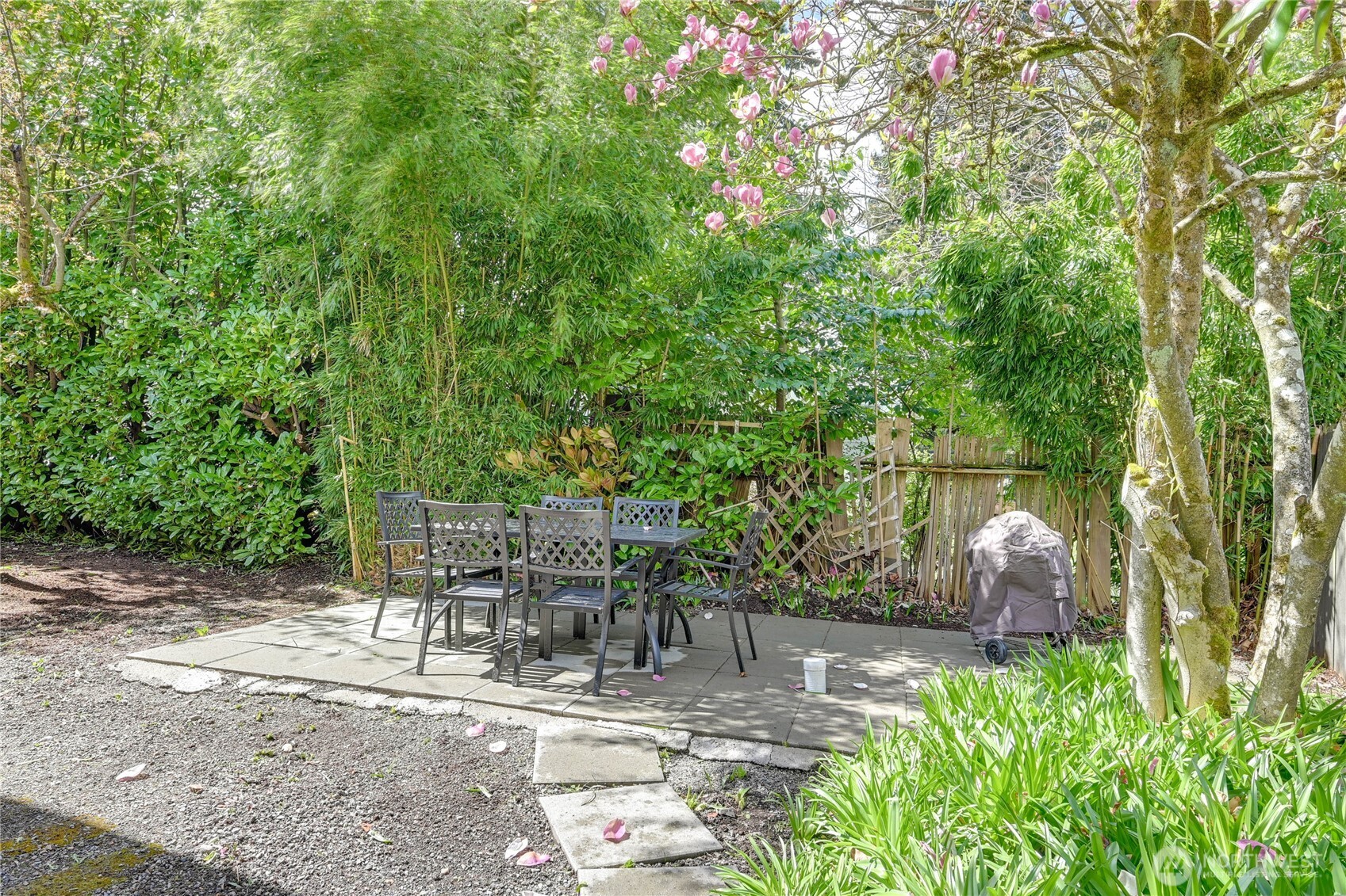 1934 Northeast Northgate Way Seattle, WA 98125 - Photo 34 of 37