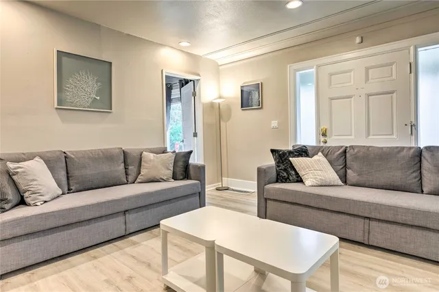 $1,495,000 | 1934 Northeast Northgate Way, Seattle, WA 98125