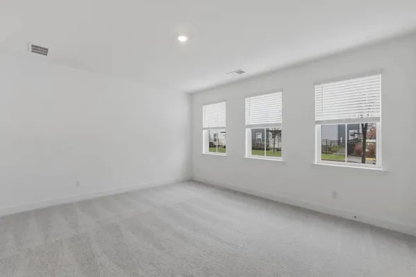 $429,899 | 3238 Aberdeen Row, Chattanooga, TN 37410