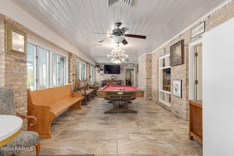 $775,000 | 103 Flossmore Drive, Lafayette, LA 70508