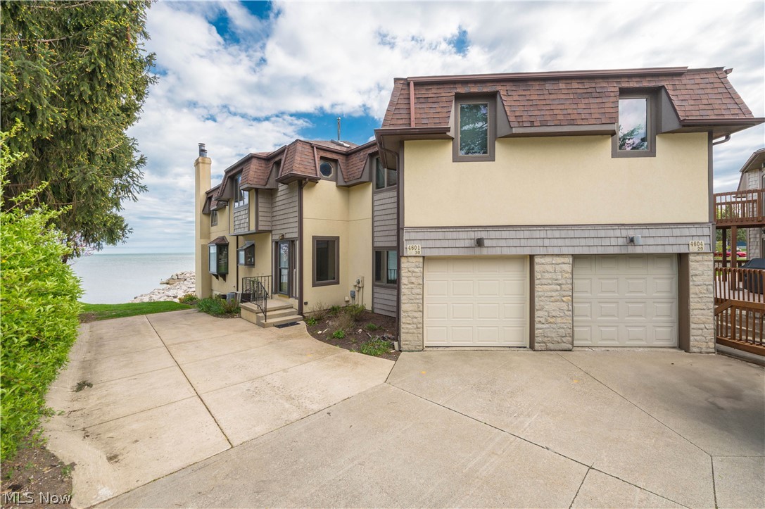 4601 Compass Rose, Unit 30 Vermilion, OH 44089 - Photo 2 of 50