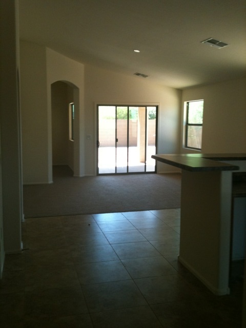 4681 West Carson Road Laveen, AZ 85339 - Photo 3 of 9 Living Room