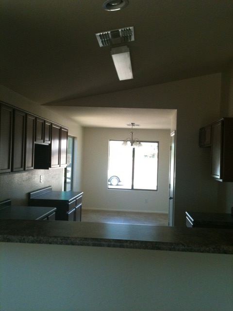 4681 West Carson Road Laveen, AZ 85339 - Photo 4 of 9 Dining