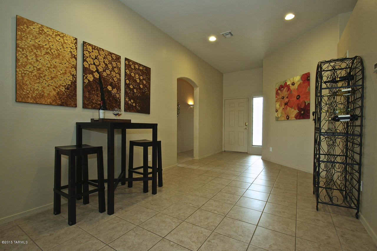 3442 South Desert Promenade Road Tucson, AZ 85735 - Photo 2 of 37