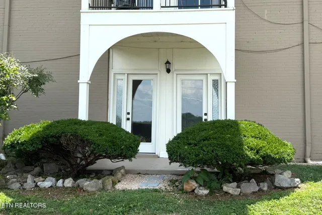 $1,695 | 5709 Lyons View Pike, Unit 3104, Knoxville, TN 37919