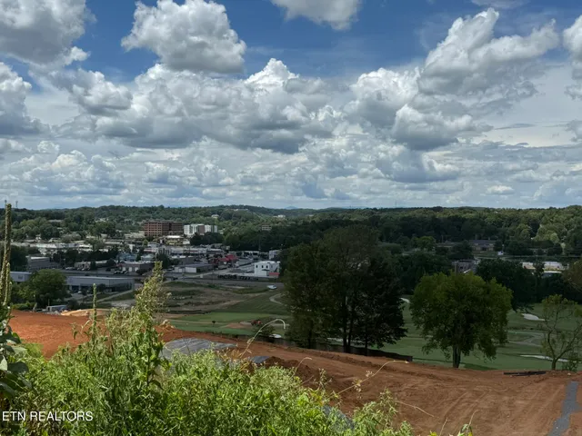 $1,695 | 5709 Lyons View Pike, Unit 3104, Knoxville, TN 37919