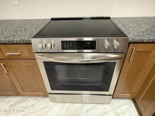 $1,695 | 5709 Lyons View Pike, Unit 3104, Knoxville, TN 37919