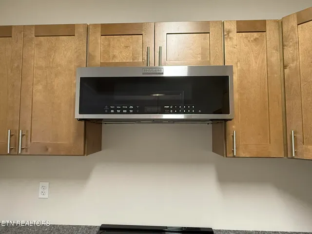 $1,695 | 5709 Lyons View Pike, Unit 3104, Knoxville, TN 37919