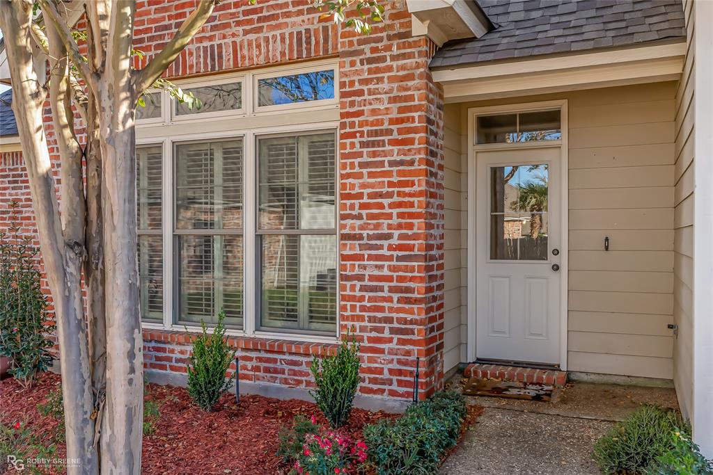 1012 Conti Circle Shreveport, LA 71106 - Photo 3 of 40