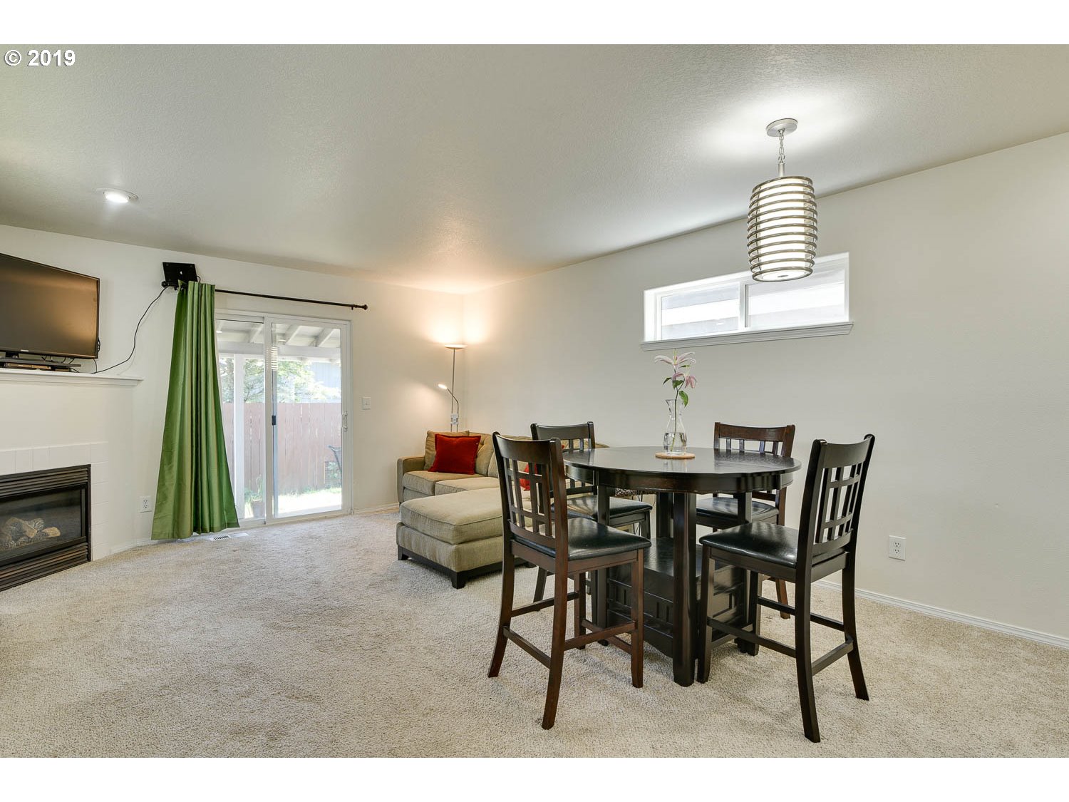 4518 Southeast Rural Street Portland, OR 97206 - Photo 5 of 24 Gallery Image 5