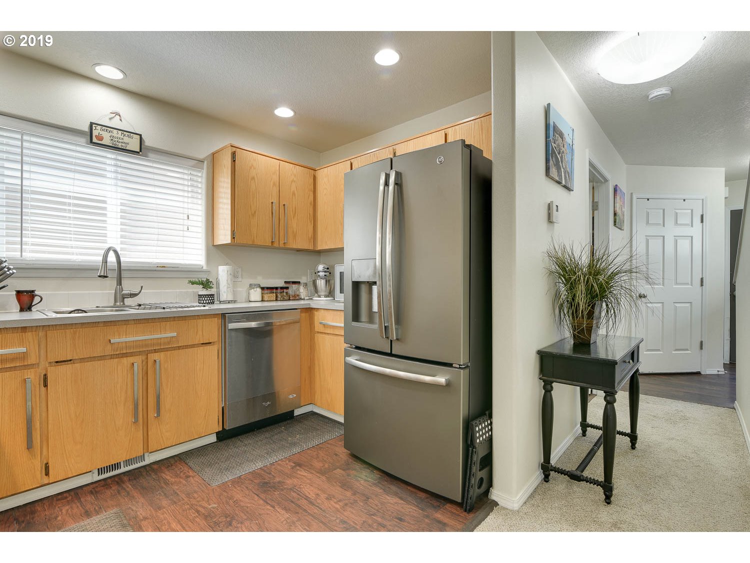4518 Southeast Rural Street Portland, OR 97206 - Photo 8 of 24 Gallery Image 8