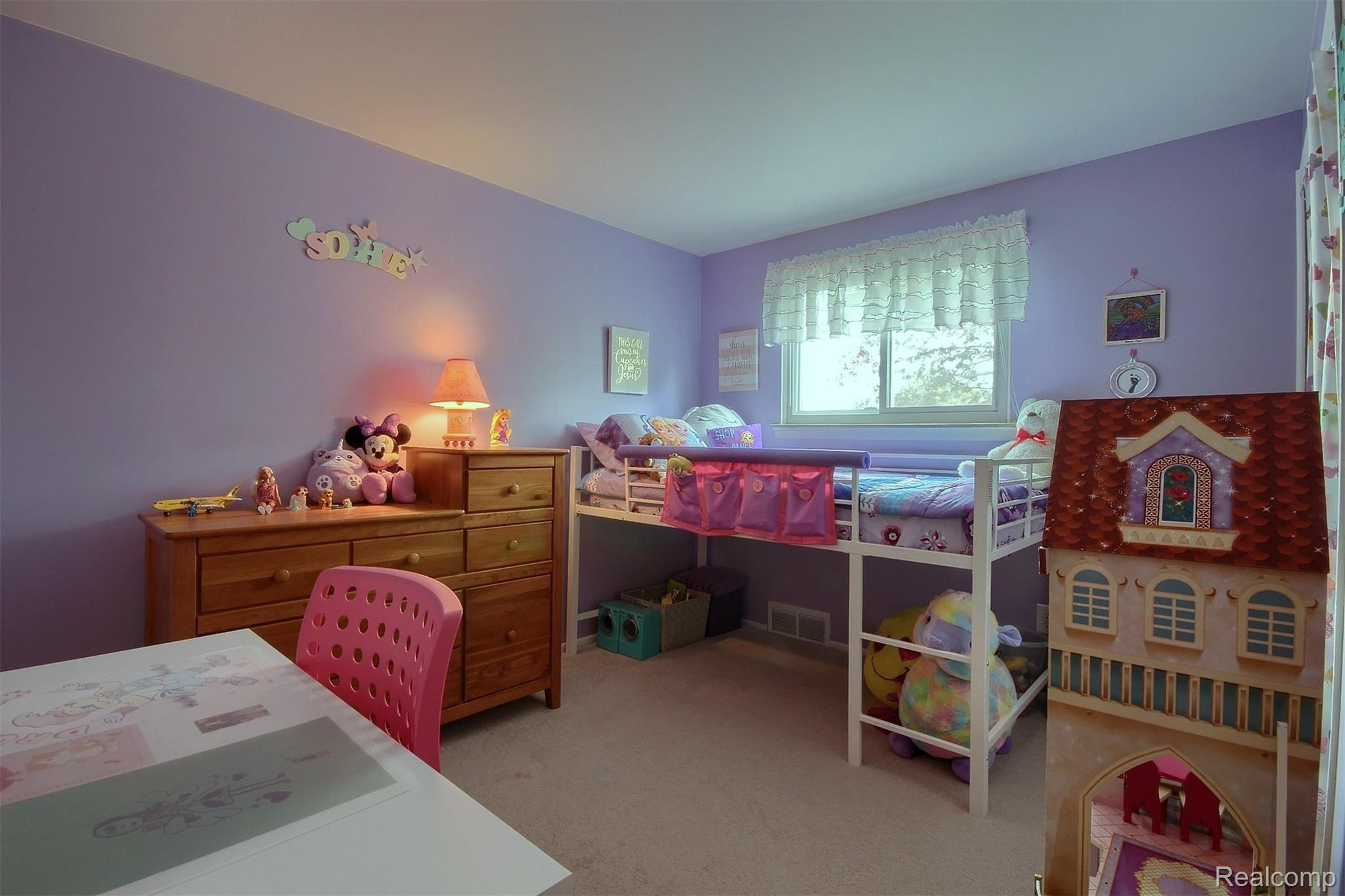 21826 Wick Road Taylor, MI 48180 - Photo 22 of 31 22-3rd Bedroom.jpg
