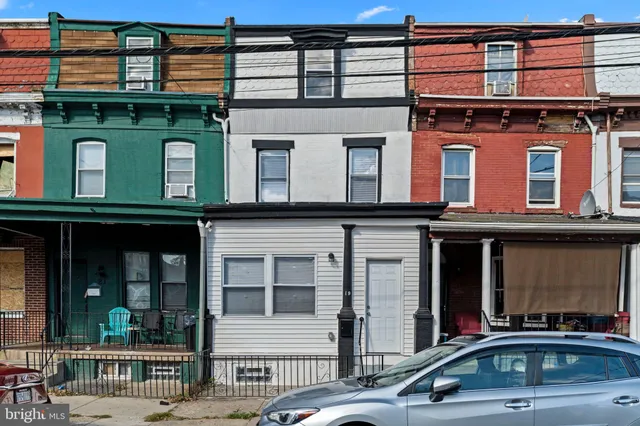 $2,220 | 19 West Seymour Street, Philadelphia, PA 19144