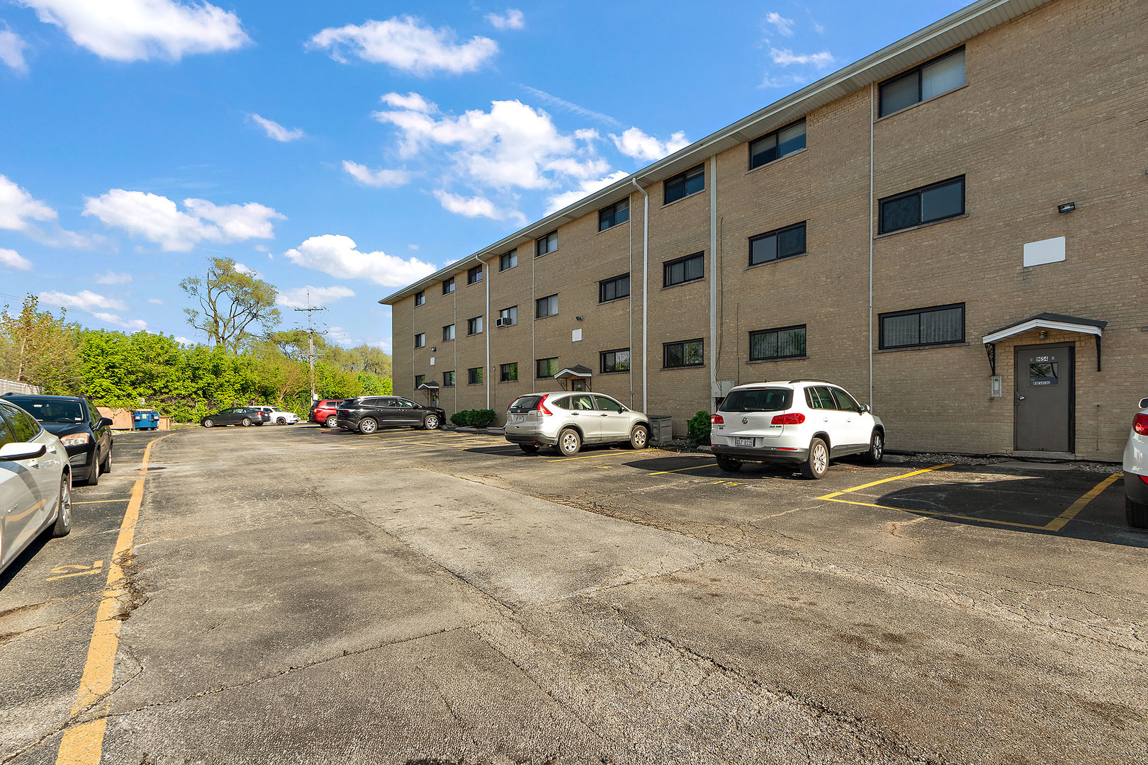 9654 Nottingham Avenue, Unit 1C Chicago Ridge, IL 60415 - Photo 25 of 27 Gallery Image 25