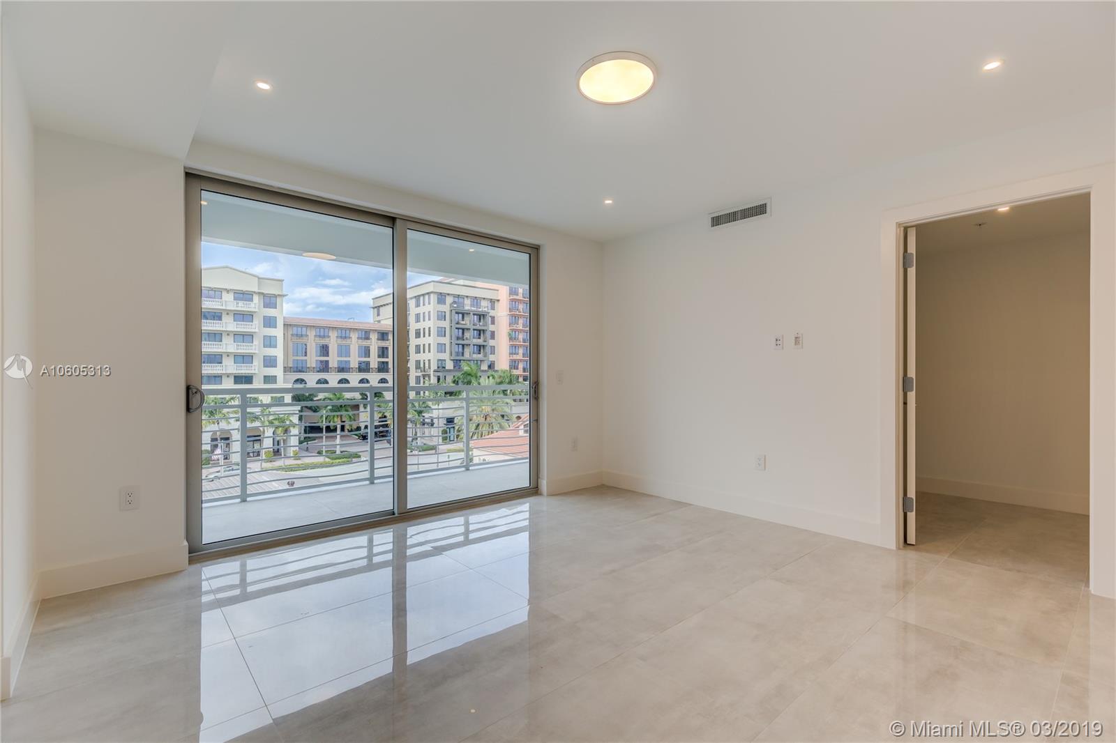 327 East Royal Palm Road, Unit 402 Boca Raton, FL 33432 - Photo 16 of 19