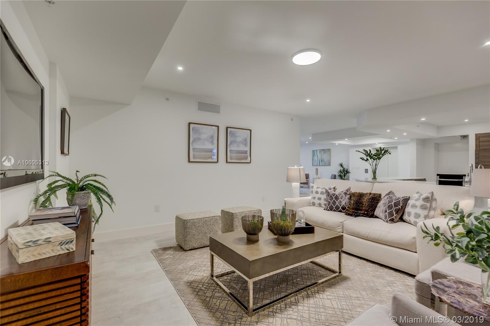 327 East Royal Palm Road, Unit 402 Boca Raton, FL 33432 - Photo 18 of 19